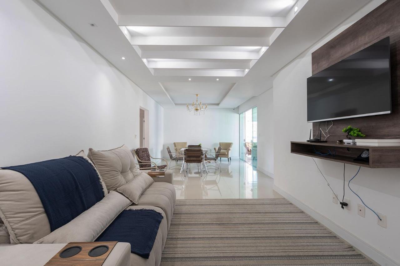 Apto A 260M Da Meia Praia Em Condominio De Luxo Sc 伊塔佩马 外观 照片