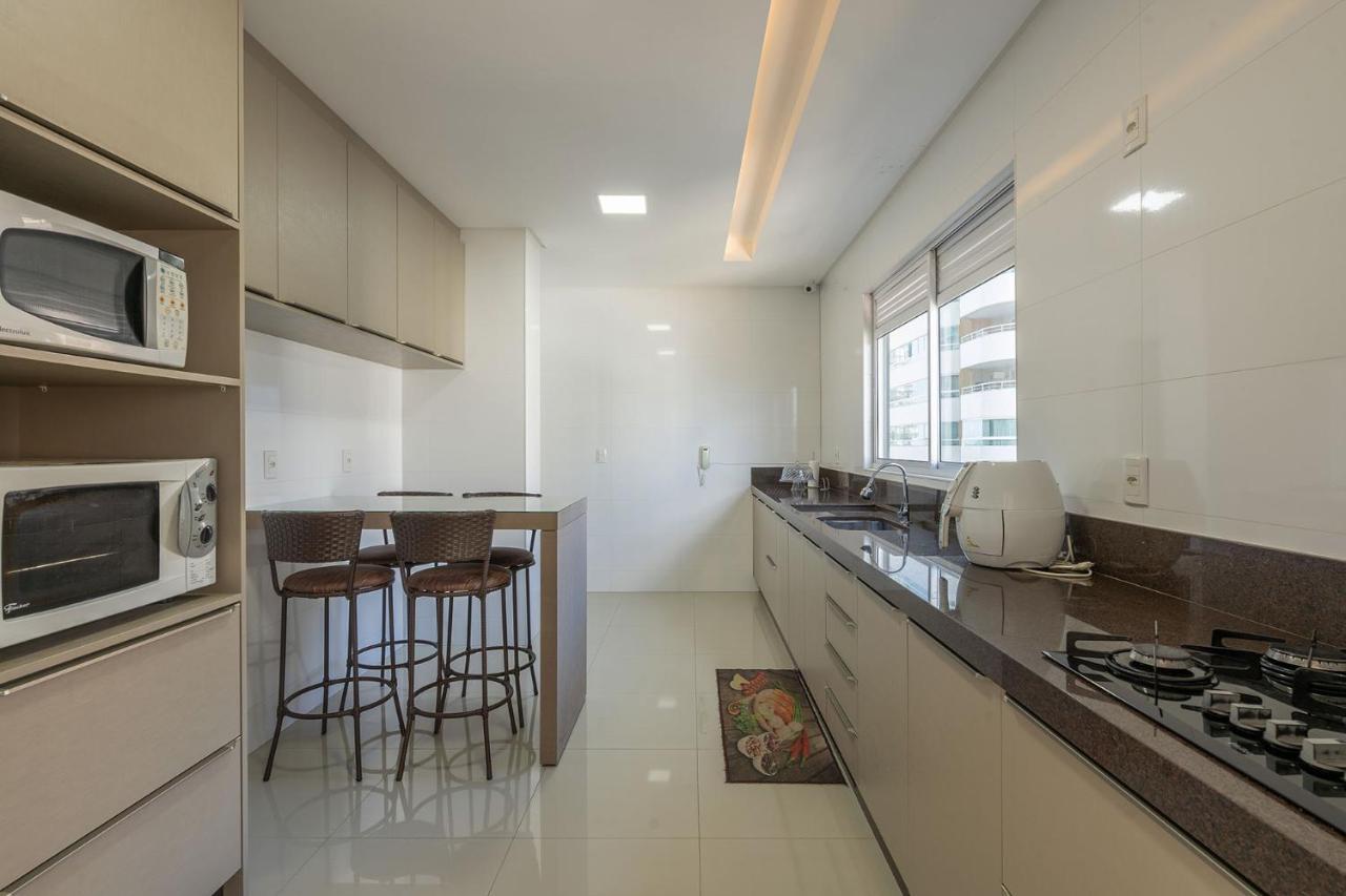 Apto A 260M Da Meia Praia Em Condominio De Luxo Sc 伊塔佩马 外观 照片